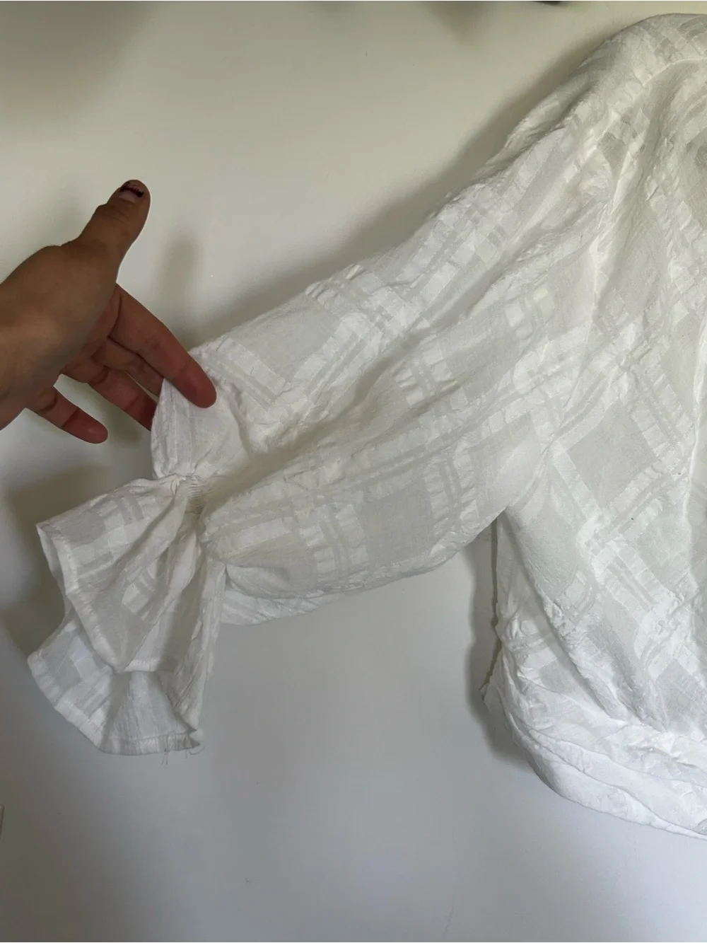 Anthropologie Gauzy Deep V Neck Cropped Long Puff Sleeve Blouse Size Small